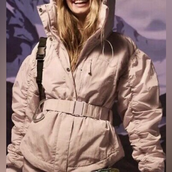 NWT — FREE PEOPLE FP Movement - Lift Love Jacket - Picture 15 of 16